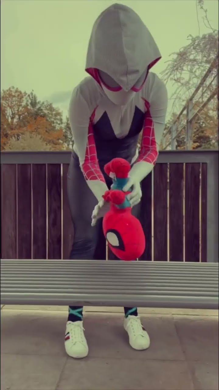 SpiderGwen \u0026 Spider-Man Voodoo Skills #shorts