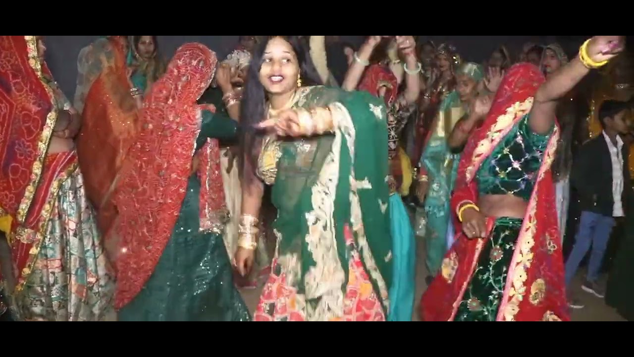 हमने ठुमके लगाए 💃💃✌️#anushreeyadav #dance #comedy # #funnycomedy #viralvideo #trending #viralshorts 