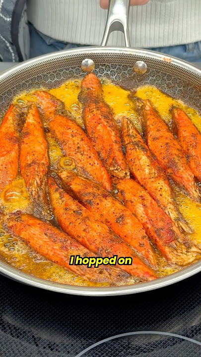 Trying Sam’s Clubs viral crab legs 🦀 #samsclub #crab