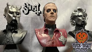 Trick or Treat Studios Ghost Mini Busts Turntable Showcasing
