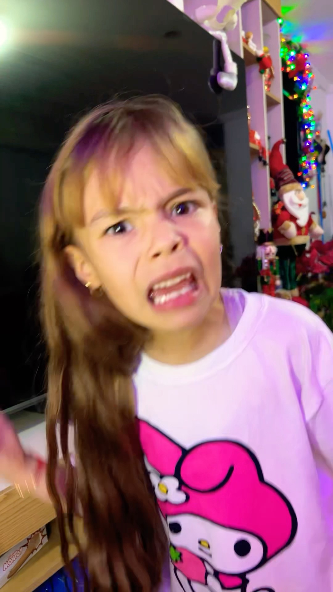 Es raro el perro gato #humor #cosasdefamilia #comedia #youtubeshorts # shortviral
