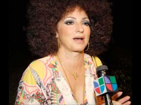 GLORIA ESTEFAN - Conga - YouTube