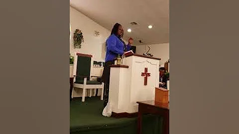 Min.Lisa Bostic