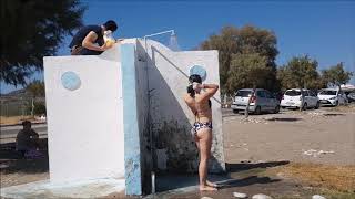 Funny Shampoo prank on beach