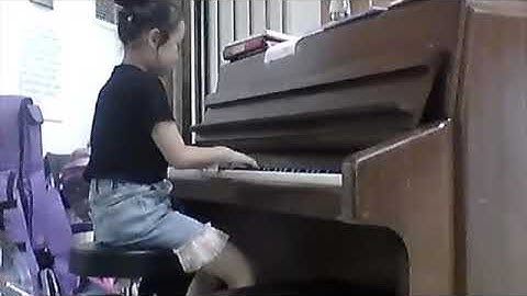 Neugasimov: Lazy Bear, An-qi (piano)