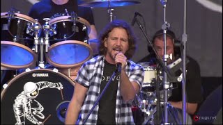 Pearl Jam - Given to Fly (Live in Hyde Park 2010)