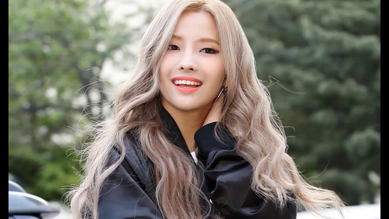 Соен 2023. Чон Соен. Чон со ён g i-DLE. Соен айдол. Soyeon Jennie.