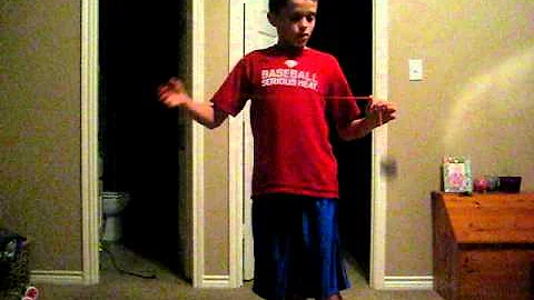 YoYoEvolution Tutorials- Over And Up- 1a Yoyo Trick