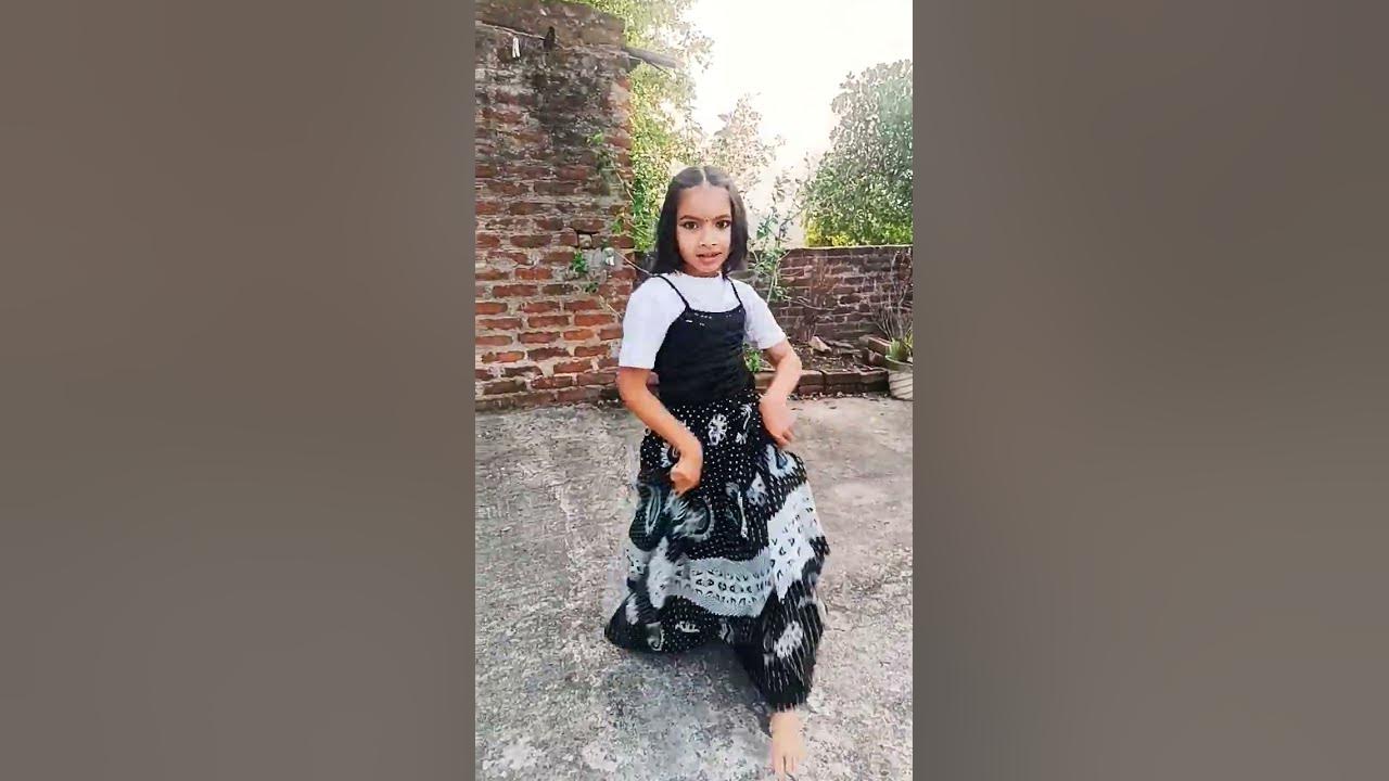 Gypsy dance✨ #gypsy #shorts #dance #trend #ytshorts #balamthanedarchalawegypsy#gypsysong #thumkagirl