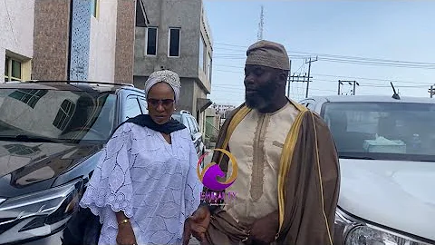 FATHIA BALOGUN KNEELS TO WELCOME AMIR NADWAT AT HER ANNUAL RAMADAN LECTURE 2023