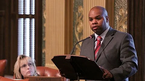Rep. Rudy Hobbs Offers an Amendment to SB 126