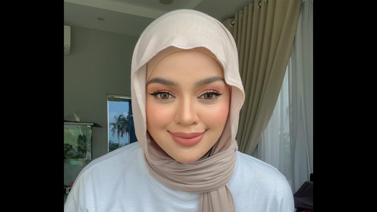 MUA Bellaz : Jom Praktis Makeup Paling Simple & Pantas!