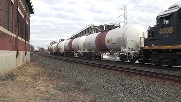 RARE: CSX GP40-2 Past Bound Brook On CR-MA-02