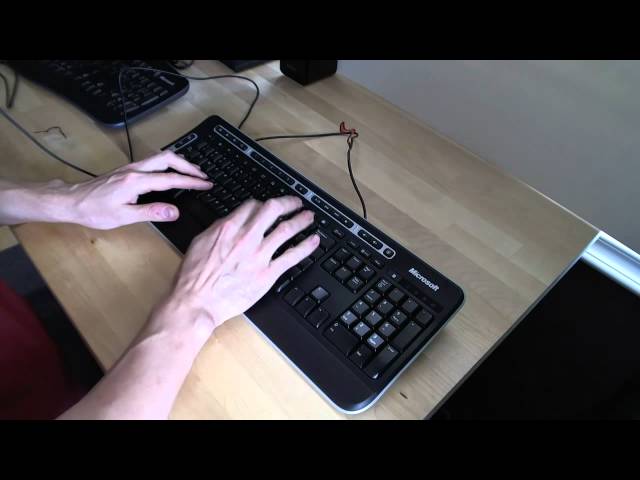 Microsoft Media Keyboard 3000 Unboxing and Review