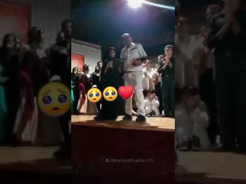 من العرض المسرحي سجن مع ايقاف التنفيذ مسرح جلال الشرقاوي