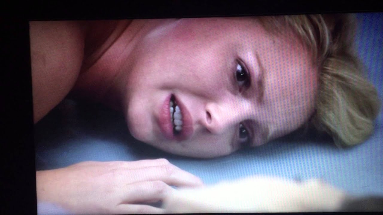 Download Greys Anatomy- 3x1 Izzie on bathroom floor scene