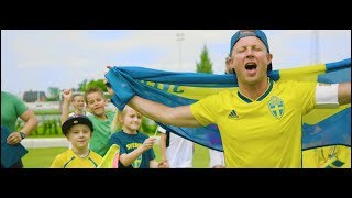 Pidde P feat. Landslagsbarnen - Vi ska skicka våra grymma pappor till Moskva (Officiell Video) chords