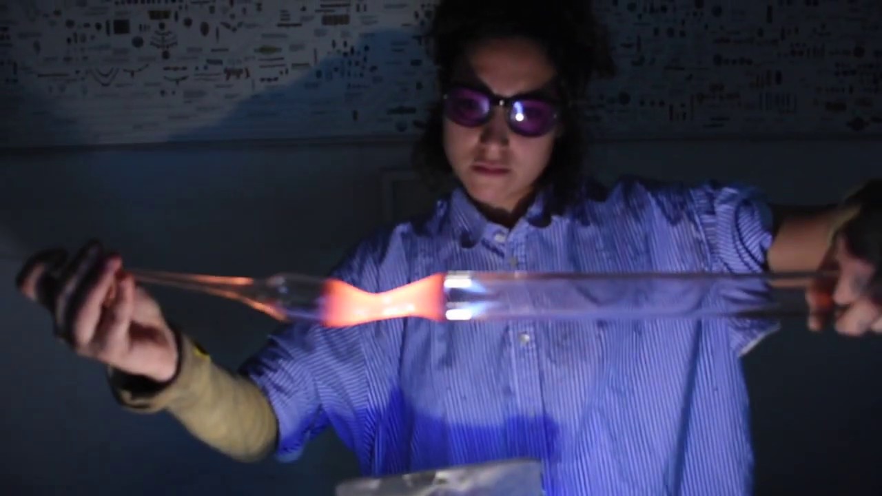 HOT PROCESS FUMING | BOROSILICATE GLASS BLOWING