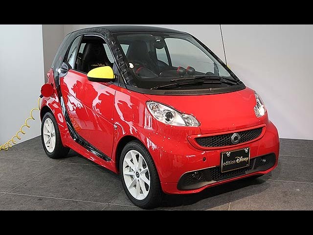 ベンツ ミッキー仕様のスマートev発表 自動車業界初のディズニーキャラクター車 時事ドットコム ベンツ ミッキー仕様のスマートev発表 自動車業界初のディズニーキャラクター車 時事ドットコム