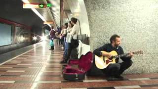 Rise Against - Swing Life Away (acoustic)