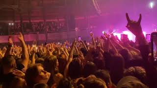 marie crowd surfing throwing cake at the crowd - girl in red i wanna be your girlfriend london 2022