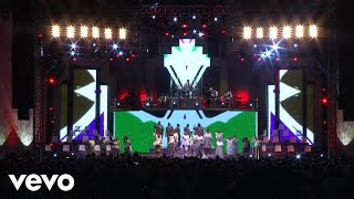 Video thumbnail of "Joyous Celebration - I Press (Live at the Moses Mabhide Stadium, 2016)"