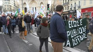 Marseille: des enseignants en grève pour lancer 