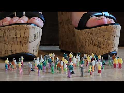 Giantess Cleaning Kitchen in Wedge Sandals Pt2 Preview