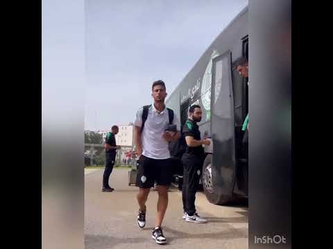 وصول حافلة الرجاء الرياضي لملعب دونور الرجاء الرياضي الرجاء