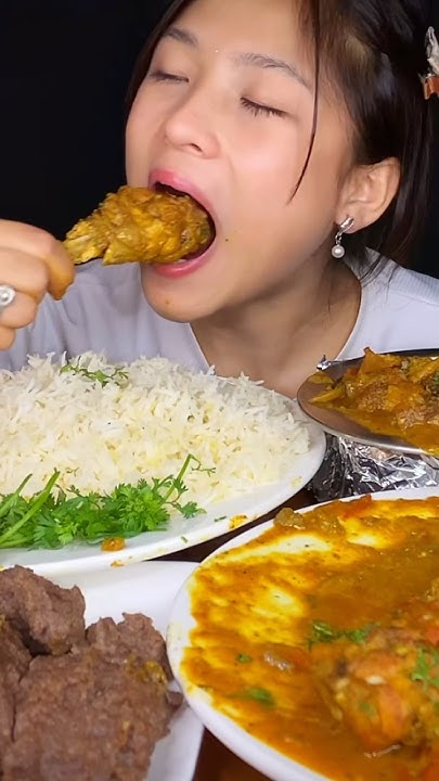eating-dhido-with-1-kg-chicken-leg-piece-gravy-mukbang-food-foodie