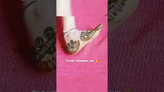 Leaf and earbud trick foot mehndi design for shading leg mehndi #shikha #shorts