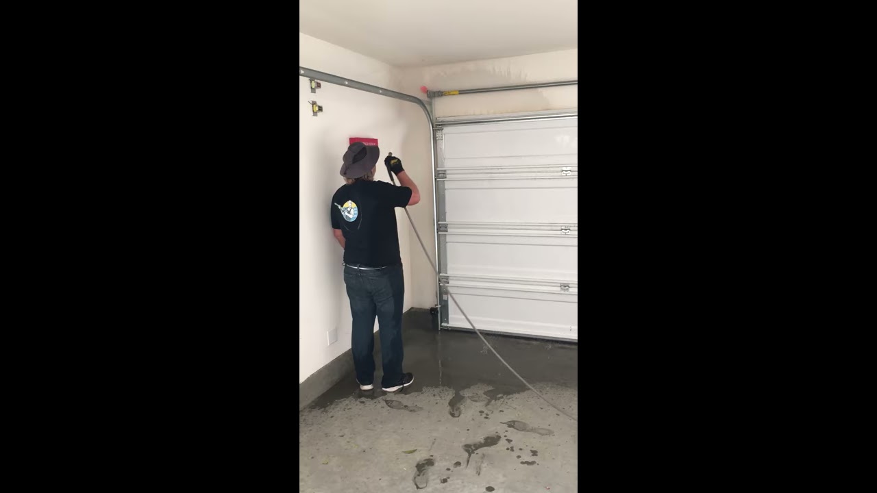 Interior Garage Door Cleaning - Maxres2