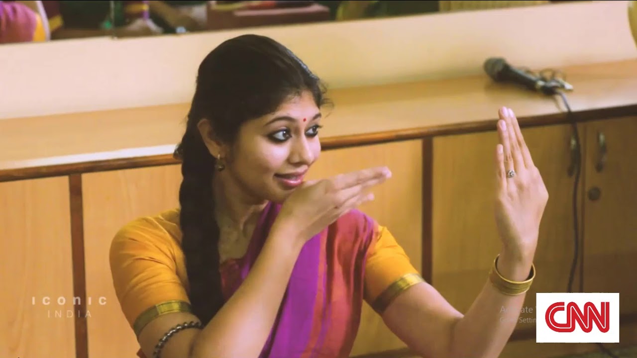 Guarda Bharatanatyam dance documentary at Ganes Natyalaya | Saroja Vaidyanathan|Dakshina| by CCN TRAVEL su YouTube Guarda Bharatanatyam dance documentary at Ganes Natyalaya | Saroja Vaidyanathan|Dakshina| by CCN TRAVEL su YouTube