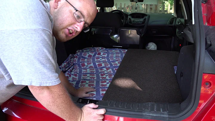 Converting Ford Focus SE Into a Camper / Sleeper for Traveling (Cheap $40)