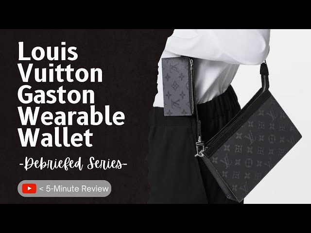 Louis Vuitton steamer wearable wallet, what Fits inside 