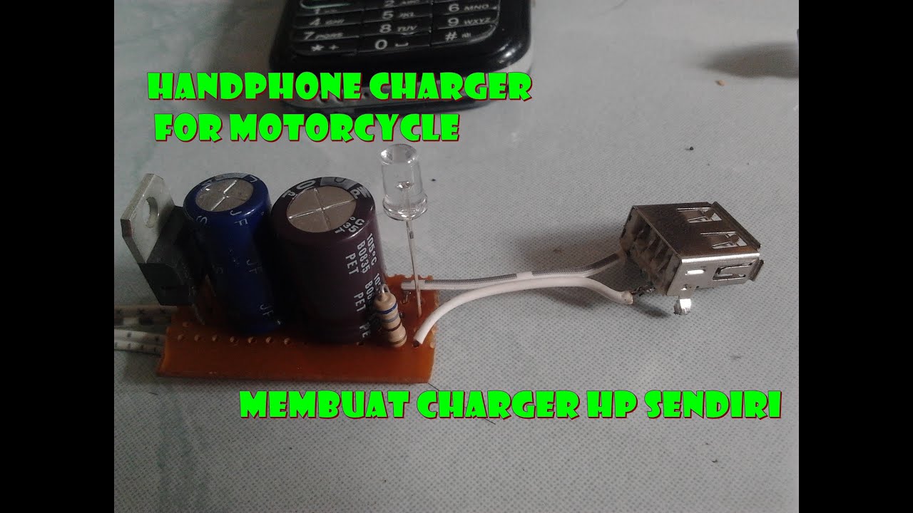 Membuat charger HP untuk sepeda motor - Low Cost HP charger from accu