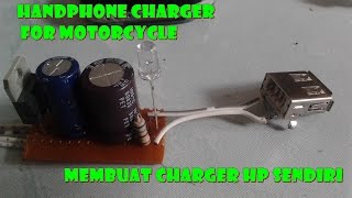 Ide kreatif  bikin charger HP di motor dari barang bekas