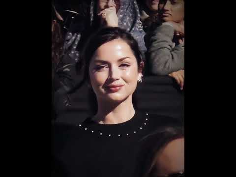 آنا دي أرماس تحرير الحب ستيريو