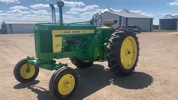 1957 JOHN DEERE 720 For Sale