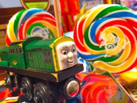 DEREK Thomas The Tank Engine & Friends Character Fridays - A Wooden Railway Toy Train Review