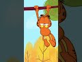 😂 Garfield tries to climb a tree ! 😂 #GarfieldOfficial #Garfield #Shorts #Funny