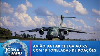 Avião da FAB chega com 18 toneladas de doações, médicos e socorristas | Jornal da Band