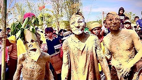 Cồng Chiêng Người Bùn tại Lễ Bỏ Mả ( Pơ Thi ) Làng Kép xã Ia Phí huyện Chư Păh