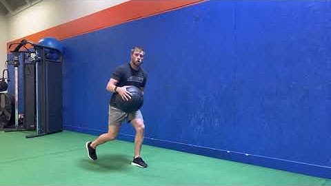 Split Squat ISO Med Ball Chest Pass