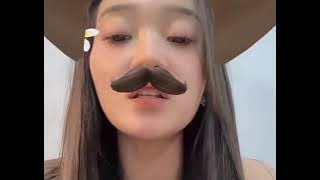 Difarina Indra Adella Suddenly want to eat meatballs??