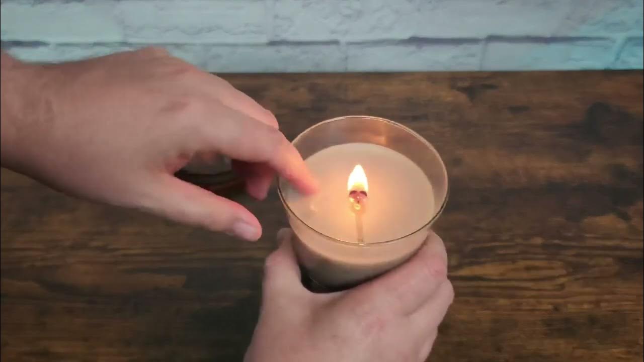 Woodwick Large Hourglass Scented Candle Review, Woodwick fireside, I absolutely love these