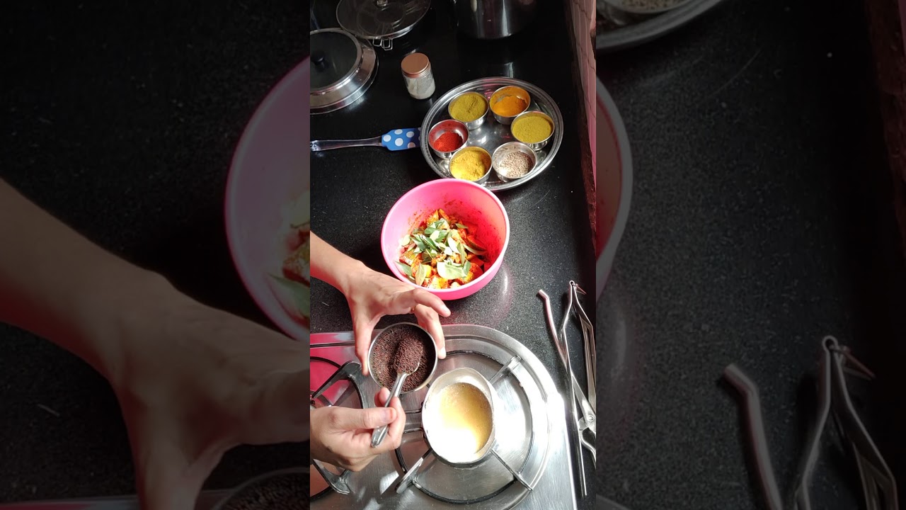 Instant mango pickle - YouTube