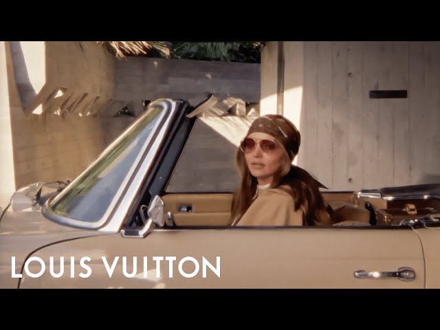 Miranda Kerr Poses in Louis Vuitton Capucines Bag Summer 2021 Campaign —  Anne of Carversville