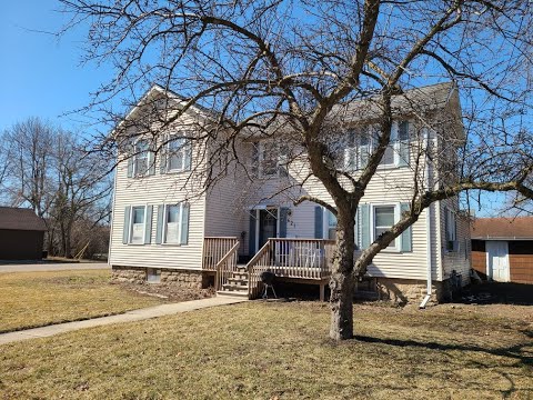 621 Isabella, Neenah, WI home video tour