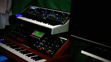 Analogue Synthesizer and Sequence Jam with 2 Moogs, Mopho, MiniBrute, Wavestation and V-Synth